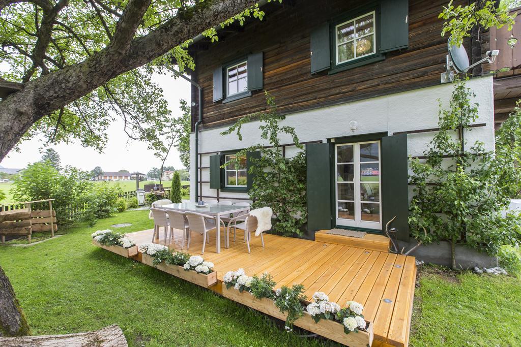 Forest Chalet, 15 Min To Salzburg Olt Town, And Most Beautiful Lakes, Secluded Location, 1,000 Sqm Garden, Mountainview, Panorama Sauna, Bath Whirlpool, Bbq&Bikes&Sunbeds For Free, Up To 10 P Golling an der Salzach Buitenkant foto
