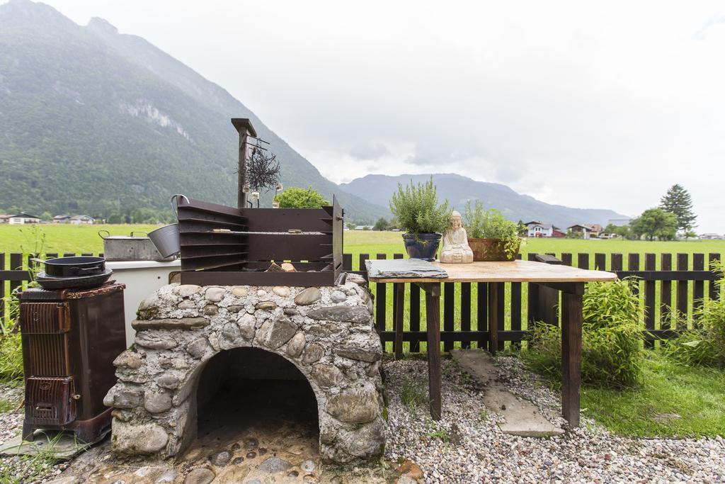 Forest Chalet, 15 Min To Salzburg Olt Town, And Most Beautiful Lakes, Secluded Location, 1,000 Sqm Garden, Mountainview, Panorama Sauna, Bath Whirlpool, Bbq&Bikes&Sunbeds For Free, Up To 10 P Golling an der Salzach Buitenkant foto